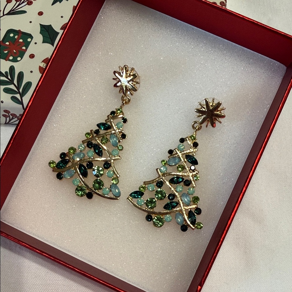 Elegant Holiday Tree Earrings with Gold Accents